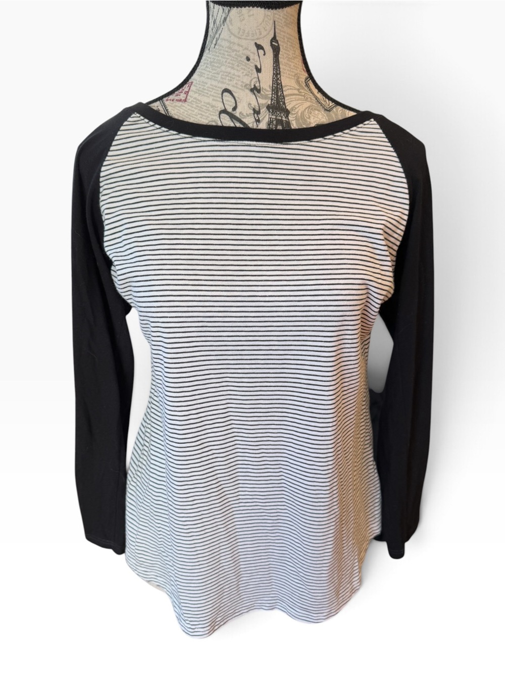 American Eagle Black & White Striped Raglan Long Sleeve Top Large